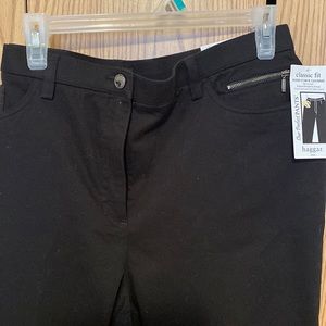 Ladies classic Fit black pants